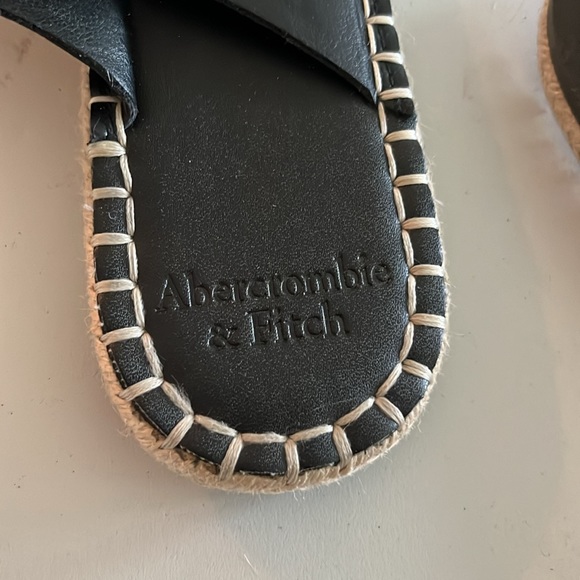 Abercrombie & Fitch Womens Black Flat Espadrille Rope Slide - Picture 3 of 3